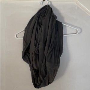lululemon infinity scarf